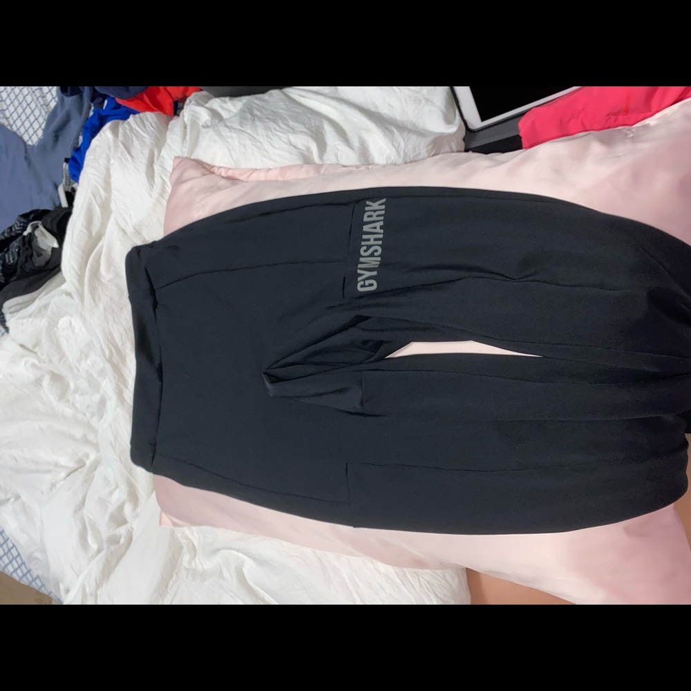 gym shark leggings